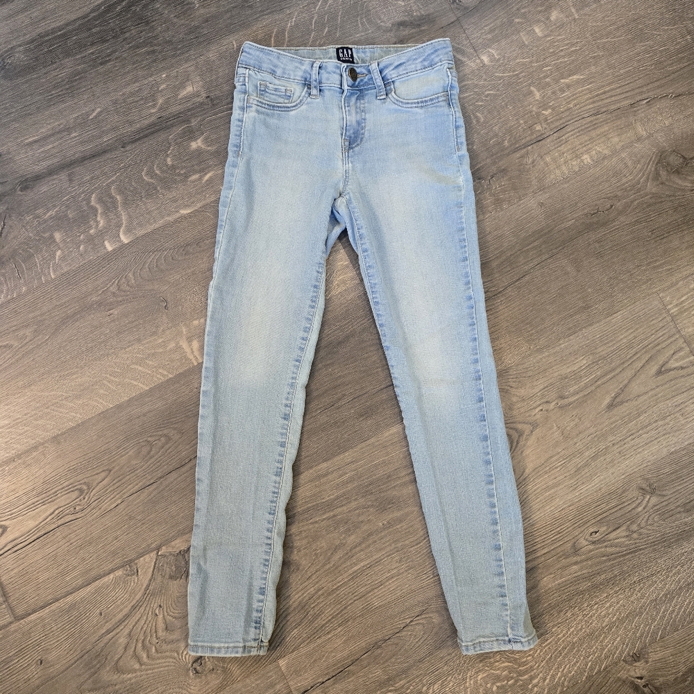 GAP Girls Light Wash Skinny Jeans